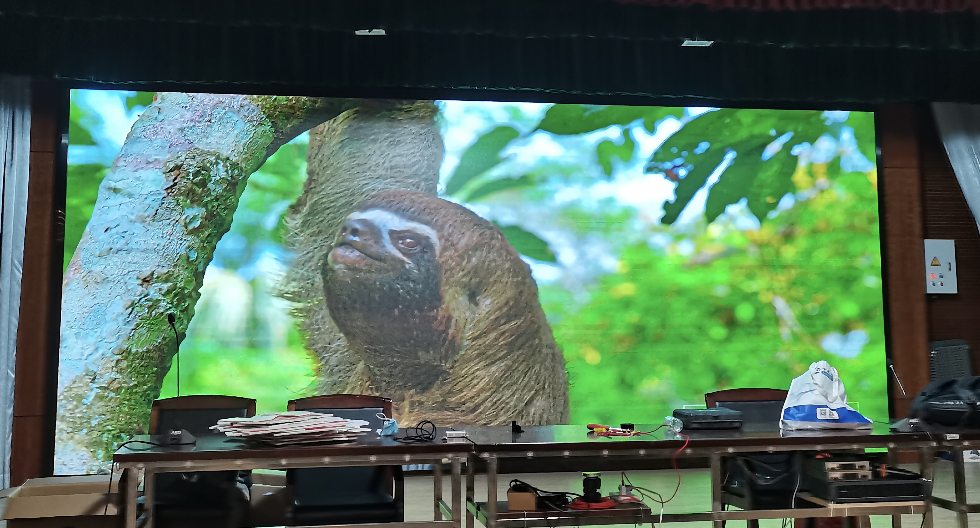 上海多功能廳P2.5