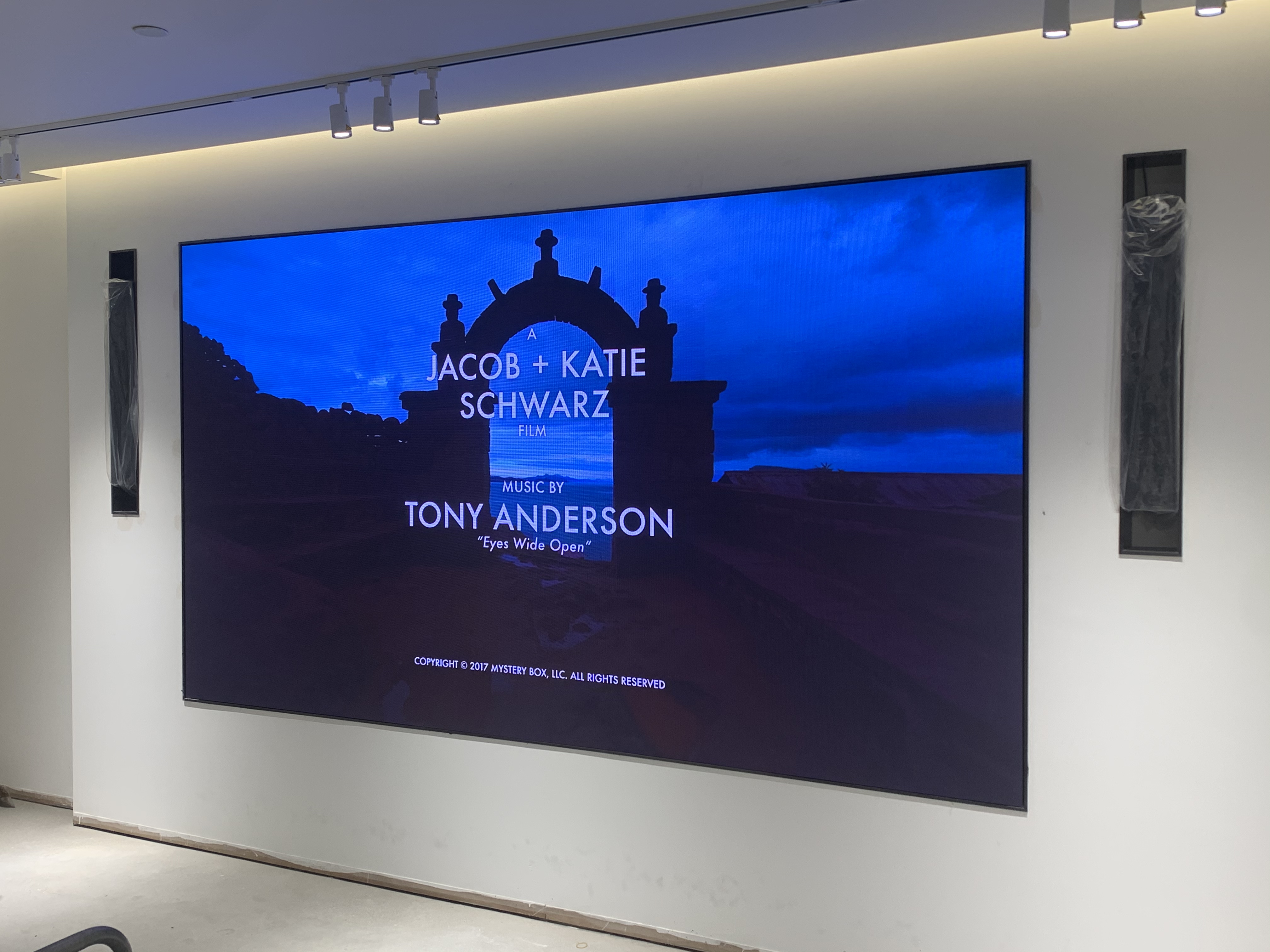 上海某行政服務(wù)中心